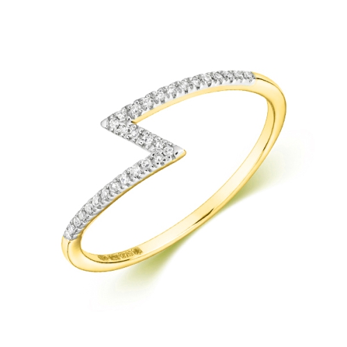 4 Prong Round Yellow Gold Cluster Diamond Ring