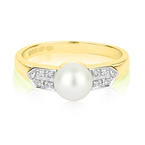 Pave Setting Round Yellow Gold Lab Grown Diamond Engagement Rings