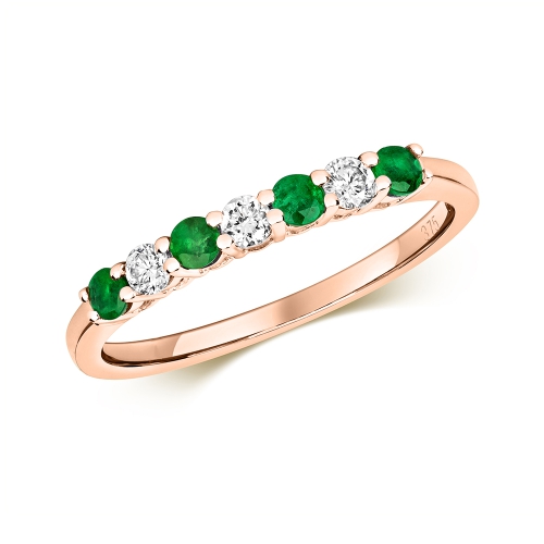 4 Prong Round Rose Gold Sparkle royale Diamond Rings