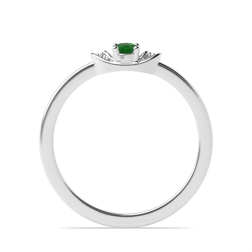 4 Prong Oval Distinct Engagement Rings