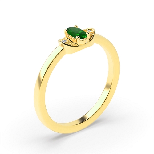 4 Prong Oval Yellow Gold Distinct Engagement Rings