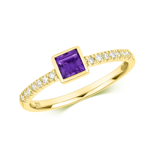 Bezel Setting Princess Yellow Gold Engagement Rings
