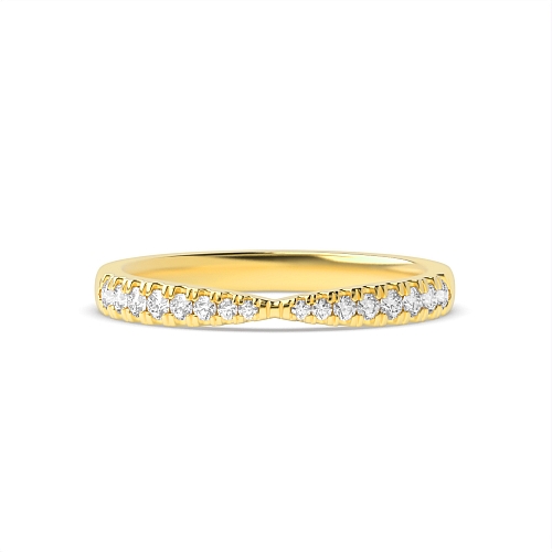 4 Prong Round Yellow Gold Graduating Diamond Rings