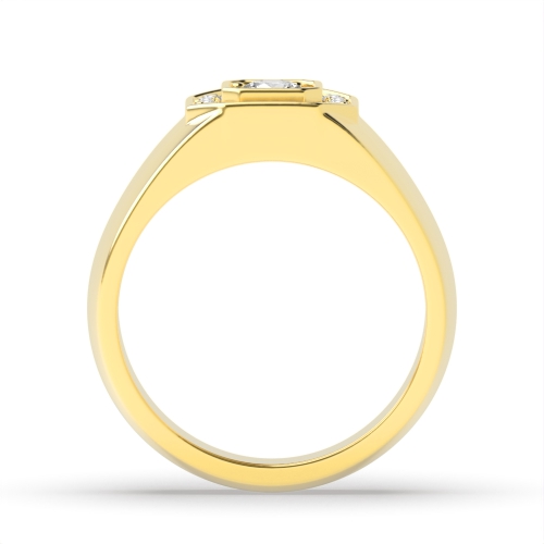 4 Prong Round Yellow Gold Cluster Diamond Ring