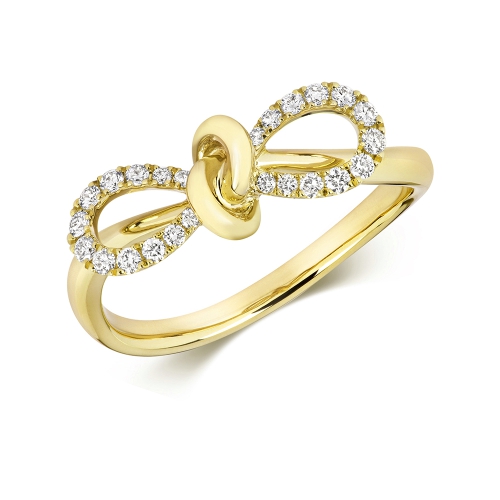 4 Prong Round Yellow Gold Cluster Diamond Ring