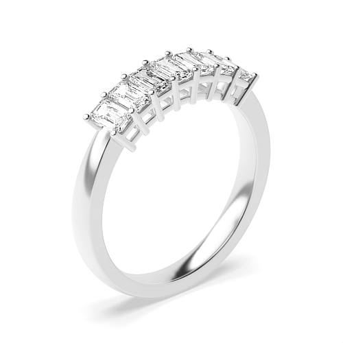 4 Prong Emerald Bridal Diamond Rings