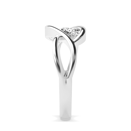 Bezel Setting Round Illusion set Moissanite Engagement Rings
