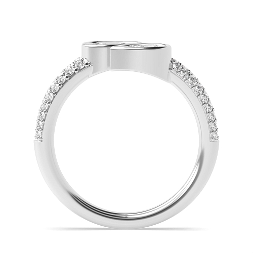 Prong Pear Sparkle and luxury Moissanite Engagement Rings